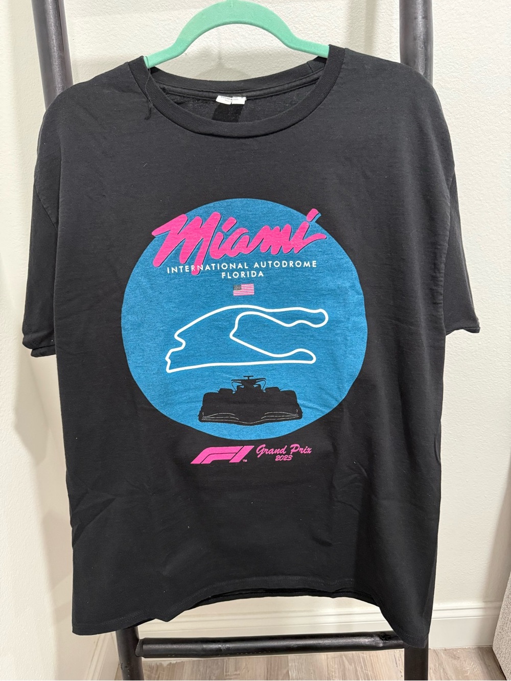 F1 Formula 1 Miami Grand Prix 2023 International Autodrome Race Tee Large